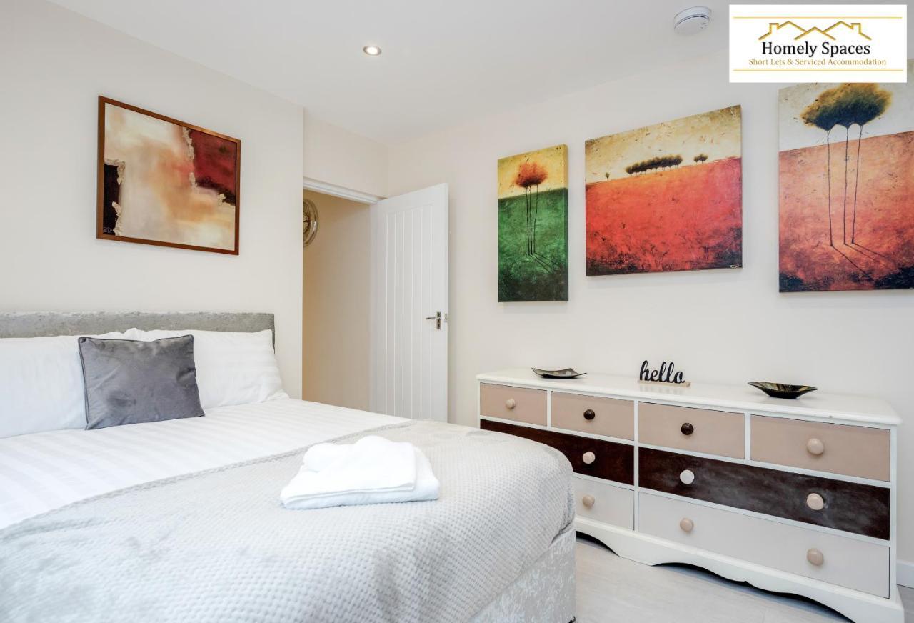 Bedford Hospital Victoria Apartments A And B By Homely Spaces Short Lets & Serviced Accommodation エクステリア 写真