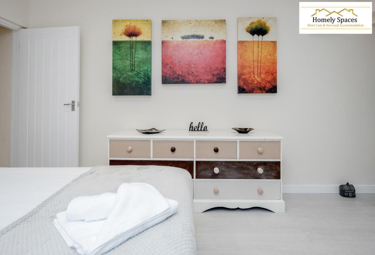 Bedford Hospital Victoria Apartments A And B By Homely Spaces Short Lets & Serviced Accommodation エクステリア 写真
